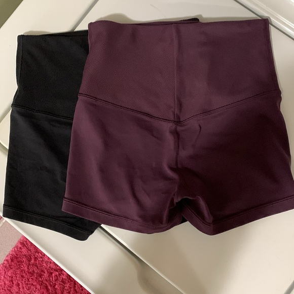 2 Athleta Studio 2.5 “ shorts women’s (2 pairs) - Picture 2 of 15